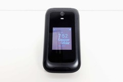 Iris Flip SH3320 3.2″ 8GB Flip Phone (Consumer Cellular) – Works Great – Used