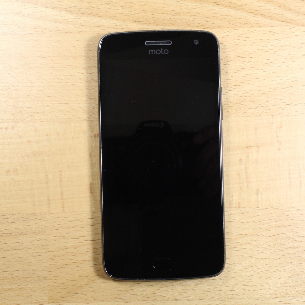 Motorola Moto G5 Plus XT1687 Gray Smartphone For Parts #623