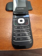 Alcatel One Touch 768 Blue Black T-Mobile GSM 3G Flip Cell Phone, Not Working