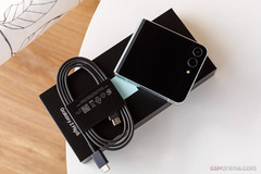 Unlocked Samsung Galaxy Z Flip5 8GB+512GB 6.7″ 3700mAh USPS from US Warehouse