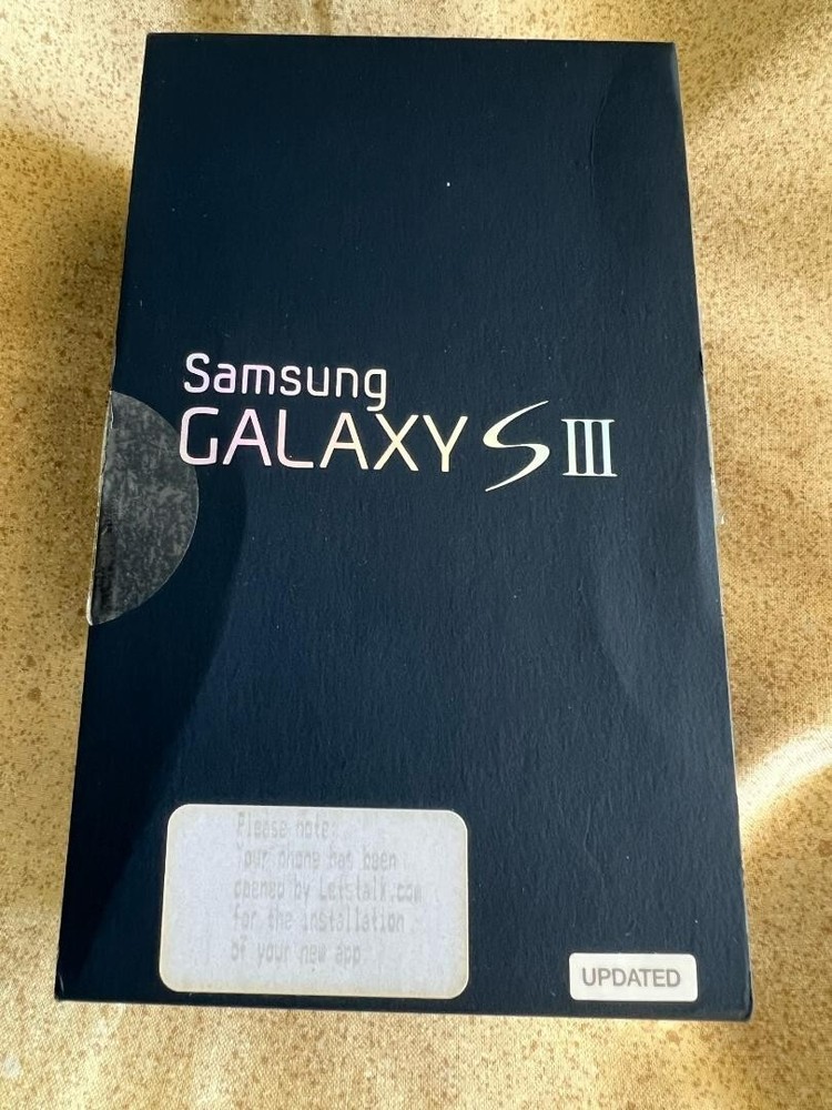 Samsung Galaxy S III SPH-L710 16GB Pebble Blue original box extra battery, more