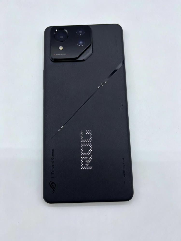 Asus ROG Phone 8 Pro Unlocked 16GBRAM + 512GB Android Gaming Phone Very Good