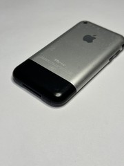 iOS 1.0 Apple iPhone 1st Generation – 4GB – Black A1203 (GSM) 2G MA501LL/A