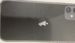 Apple iPhone X – 64GB – Silver (Unlocked) A1865 (CDMA + GSM)