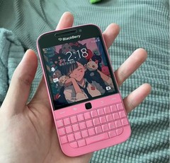 BlackBerry Classic Q20 16GB+2GB RAM Unlocked LTE Qwerty Keyboard