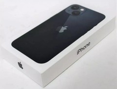 Apple iPhone 13 128 GB 5G Midnight Black(Factory Unlocked) VERY GOOD