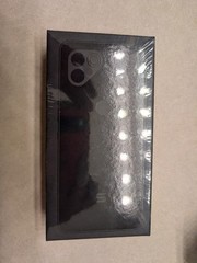 Solana Saga Phone NIB Sealed