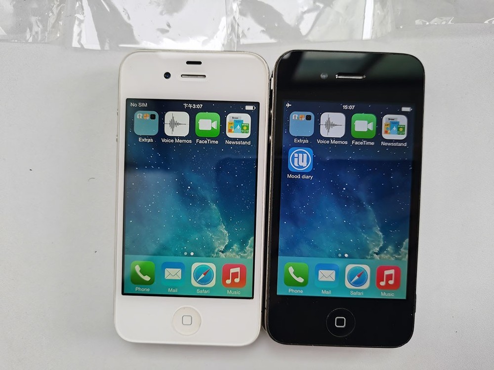 Apple iPhone 4 4s Unlocked White/Black 8 / 16 / 32 GB Tested New Battery