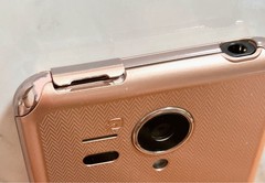 Fujitsu Docomo Smartphone Globetrotter Collab Japanese Flip Phone Garake Keitai