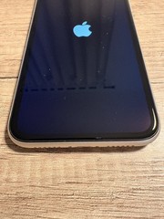 Apple iPhone 11 – 128GB White – Used Working Perfectly