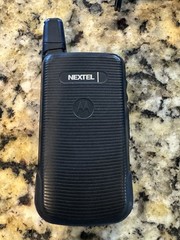 Motorola i576 Flip Phone Black/Gray Sprint Nextel GPS Speakerphone 20KB