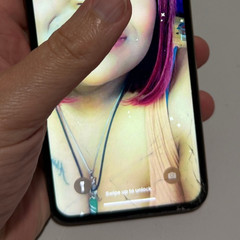 Apple iPhone XS – FOR REPAIR PARTS cracked screen