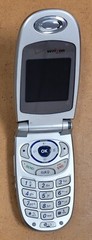 LG VX3300 – Gray and Silver ( Verizon ) Cellular Flip Phone