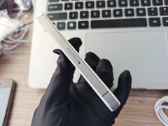 Apple iPhone 4 UNLOCKED White/Black 8/16/32GB 3G Usedphone Free Shipping