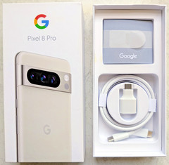 Google Pixel 8 Pro – 128 GB – Porcelain (Unlocked)