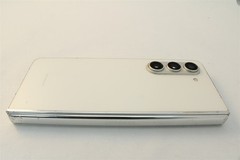 DEFECTIVE Samsung Galaxy Z Fold5 SM-F946U1 1TB WHITE – Factory Unlocked 7639354