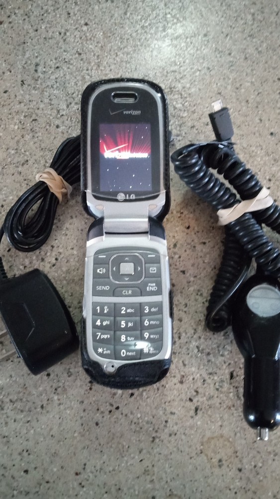 Vintage LG VX8360 (Verizon) Blue Cellular Flip Phone