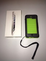 Apple iPhone 5 – 16GB – White & Silver (Verizon) A1429 (CDMA + GSM) extra item
