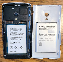 Sony Ericsson Xperia X10a – White ( AT&T ) Rare Android GSM Smartphone – READ