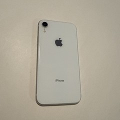 Apple iPhone XR 128GB A1984 White (Unlocked) Cracked Screen – For Parts / Repair