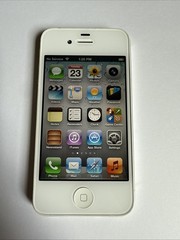 iPhone 4s – 16GB – White (AT&T Only) 40+ Games & Apps – iOS 6.1.3 – 93% BH