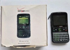 Pantech Razzle TXT8030 – Black ( Verizon ) Very Rare MP3 Swivel Phone *NEW*