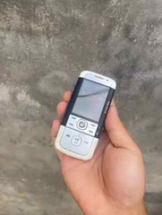 Nokia 5700 XpressMusic Original 2G GSM 850 900 1800 1900 Symbian OS Music Phone