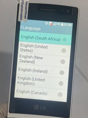 LG Wine Smart D486 4G LTE Unlocked 4GB ROM 3.5″ Android Flip Keyboard Smartphone