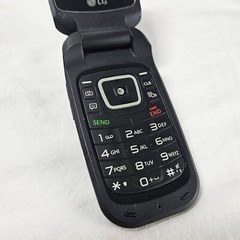LG B470 Flip Phone ATT 3G TracFone Flipphone Nostalgic Senior