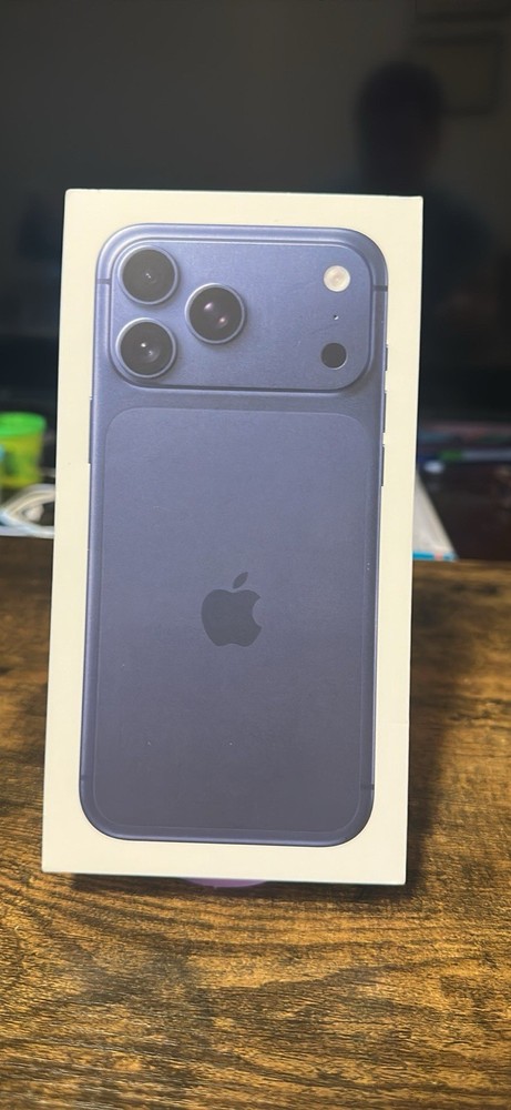 Apple 🌟 iPhone 17 Pro Max 256GB 🔵 Deep Blue ❗️ONLY AT&T❗️NEW