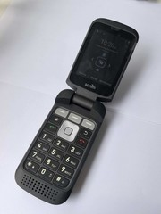 Unlocked Sonim XP3 Plus XP3900 Flip Rugged Sonim OS 8MP IP68 water resistant GSM