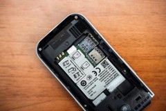 Nokia 2720 Flip (2019) 4G Dual SIM KaiOS 4G LTE Unlocked Smartphone NEW Sealed