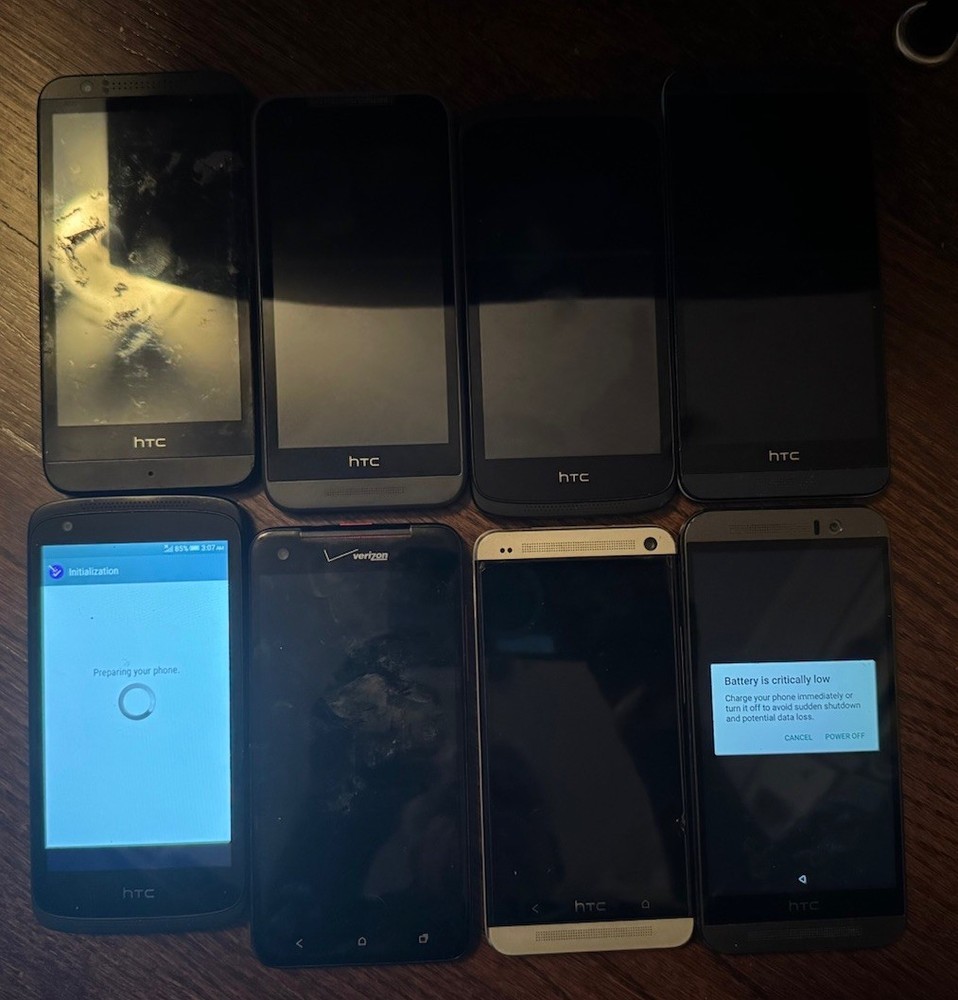 Lot Of 8 HTC M7 526 626S M9 M8 520 BROKEN Parts Fast Ship Some Power Up!!