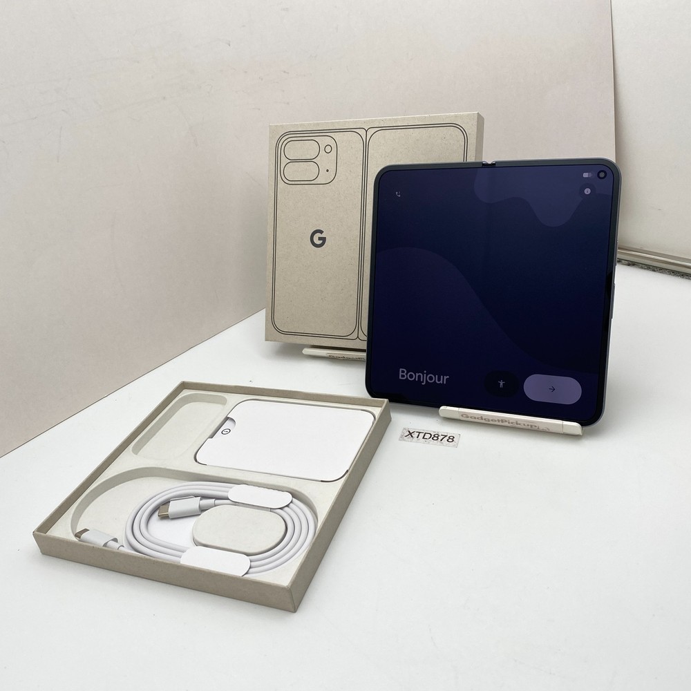 Google Pixel 10 Pro Fold – 256GB – Moonstone (Unlocked) – Good Condition