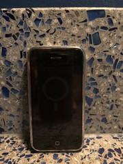 Apple iPhone – 8 GB – Black (Unlocked) (Single SIM) (Barley used 100% function)