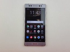 RED HYDROGEN One (H1A1000) 128GB (Unlocked) (Verizon) – *SIM TRAY ISSUE* – J2540