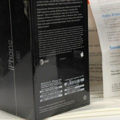 Apple iPhone 2G 4GB – w/ Headset & AT&T Retail Bag New Sealed in Box 2007