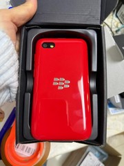 BlackBerry Q5 Unlocked 4G LTE WiFi 8GB 5MP Unlocked Keyboard Smartphone
