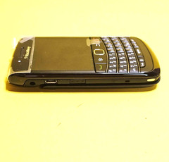 ⚡10/10 CONDITION⚡BLACKBERRY BOLD 9780 3G UNLOCKED QWERTY CELL PHONE BELL TELUS++