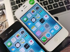 Apple iPhone 4 UNLOCKED White/Black 8/16/32GB 3G Usedphone Free Shipping