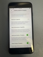 Apple iPhone SE (3rd Generation, 2022) Black, A2595, 5G, 64GB, Unlocked 81% BH