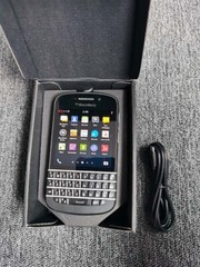 BlackBerry Q10 – Unlocked 3.1″ 8MP 4G 16GB GPS Bluetooth Cellphone