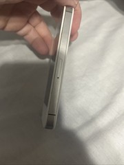 Apple iPhone 4s White Model A1387 16gb