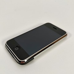 Apple iPhone 1st Generation 8GB A1203 iOS 1.1.4 with Box and Accessories