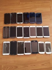 Lot of 20 Mixed model Samsung Galaxy S4/ S3 / and other for parts