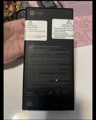 Motorola Razr 2025 | Unlocked | Made for US 8/256GB | 50MP Camera |