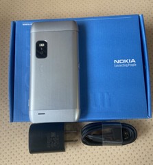 Original Unlocked Nokia E7-00 4″ Touch Screen Slide 16GB 3G Symbian Cell Phone