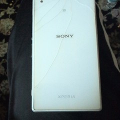 UNLOCKED SONY Xperia Z1 64GB, White; FOR PARTS (FREE SHIPPING)