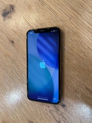 Apple iPhone 11 Pro – 256 GB – Gold (Verizon) one owner!