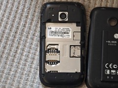 LG Optimus Net LG-690b Smartphone 512MB (2011)